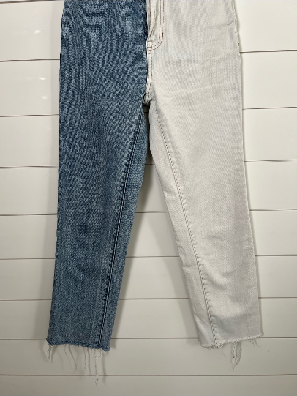 PacSun Two Tone Colorblock Straight Leg Jeans Raw Hem Womens 0 100% Cotton - Picture 2 of 14